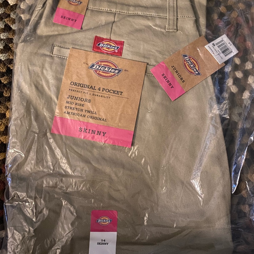 NWT Dickies bottoms Beige/ Tan Size 14 Juniors Skinny ***NEW***